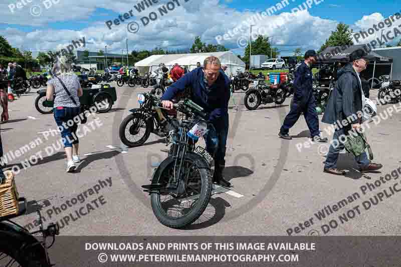 Vintage motorcycle club;eventdigitalimages;no limits trackdays;peter wileman photography;vintage motocycles;vmcc banbury run photographs